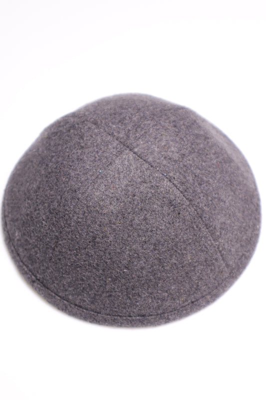 Tan wool kippaH